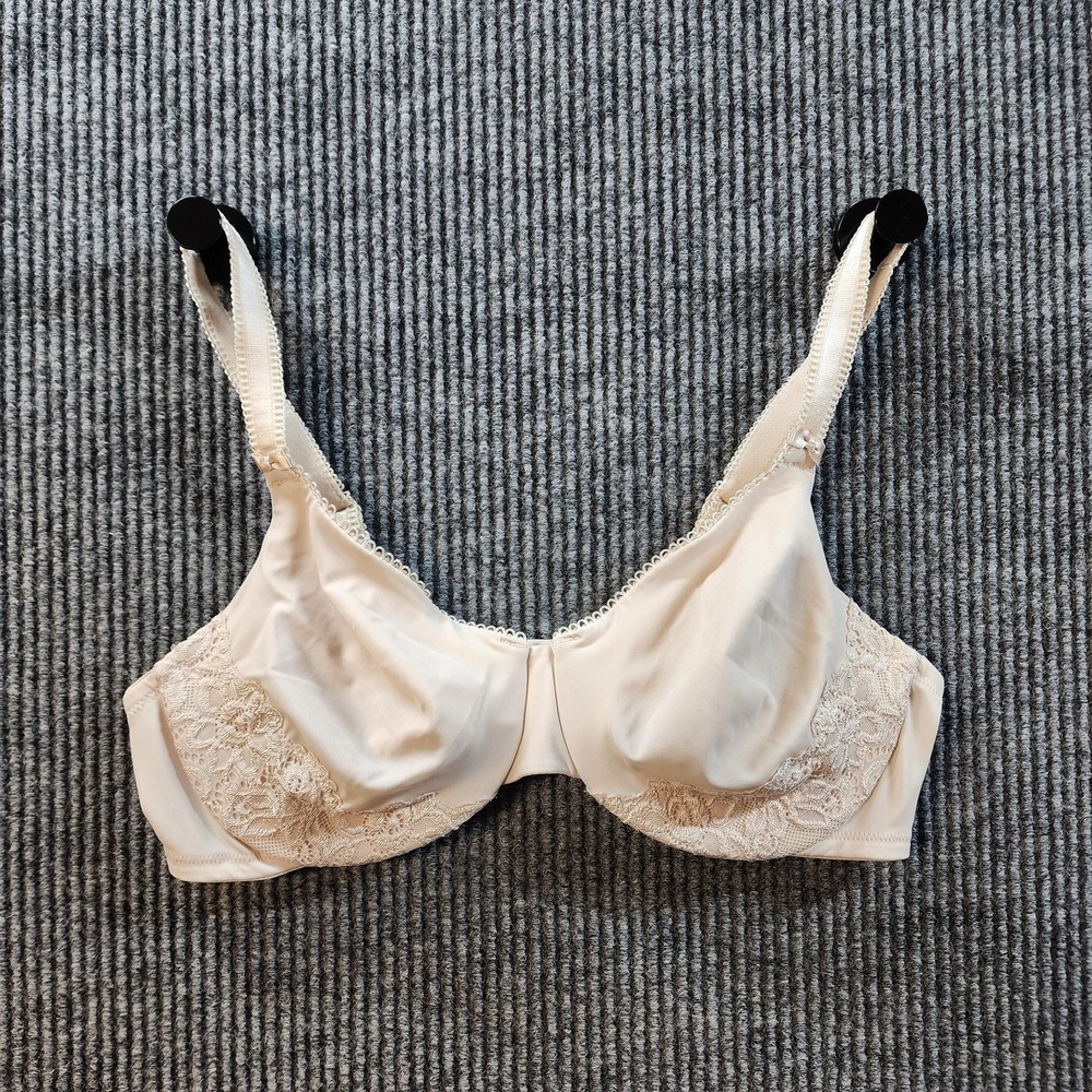 Olga Bra Womens 38C Beige Lace Underwire Full Coverage Unlined Support 35063